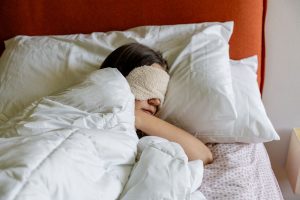 Кому сегодня могут помочь витамины и добавки для сна