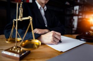 Представительство в суде: защита интересов на всех этапах процесса